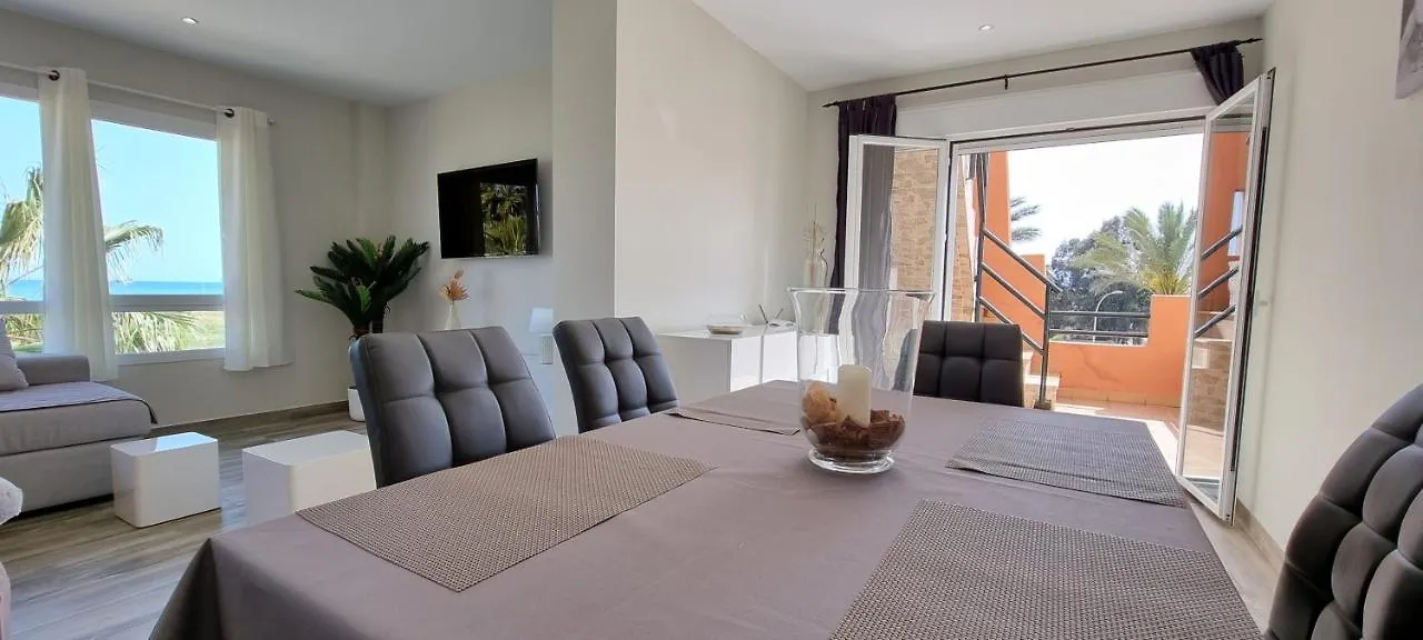 Apartamentos Paraiso: Beachfront Suite with Private Pool and Sea Views Playas de Vera Spain