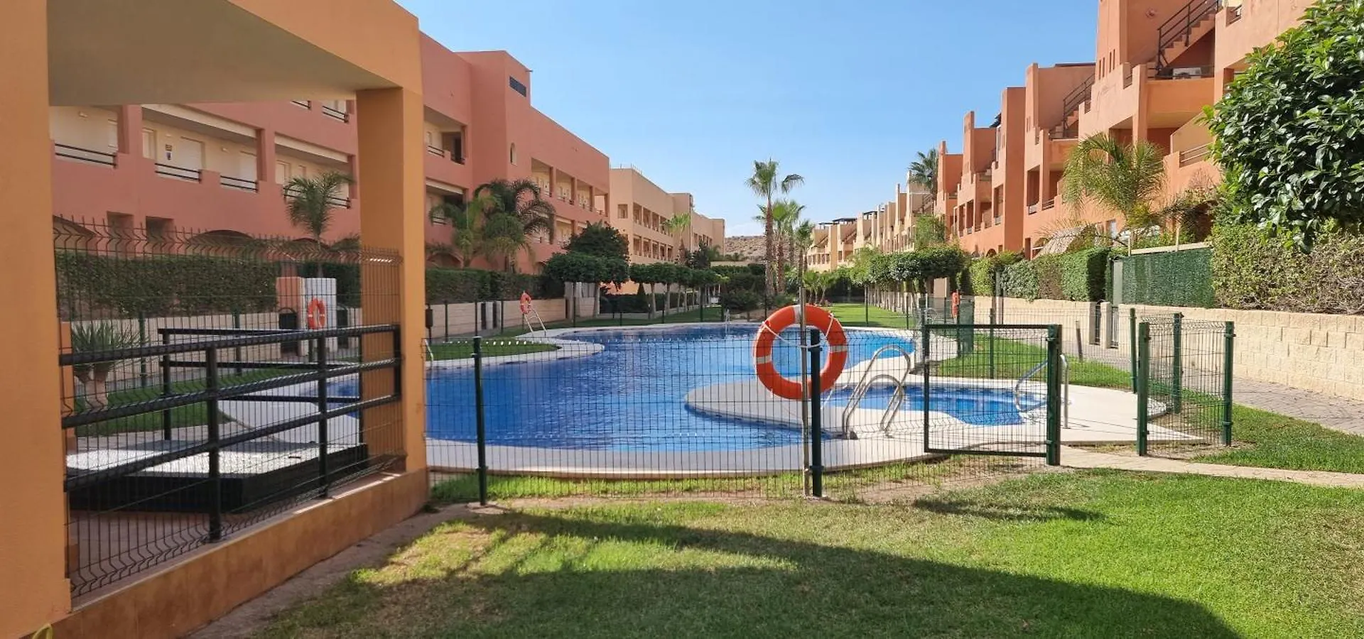 Apartment Apartamentos Paraiso: Beachfront Suite with Private Pool and Sea Views Playas de Vera Spain
