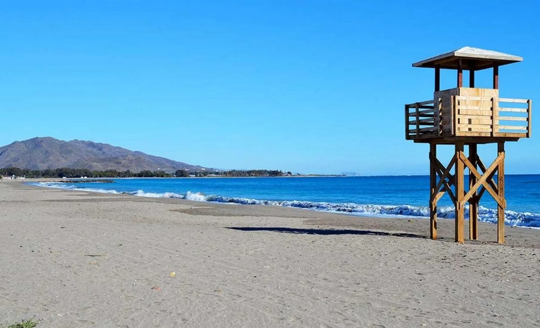 Apartamentos Paraiso: Beachfront Suite with Private Pool and Sea Views Playas de Vera Apartment